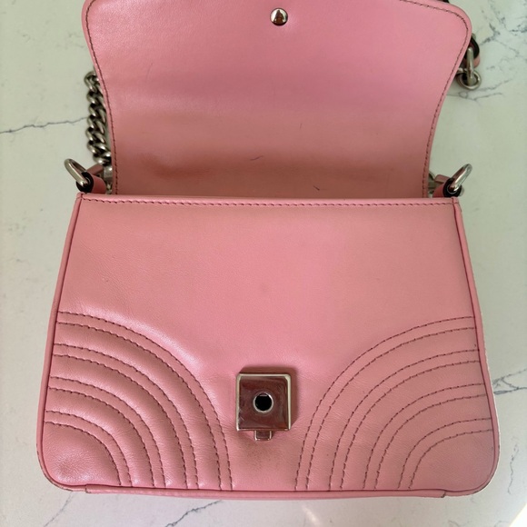 Gucci GG Marmont Mini Top Handle Bag - Picture 13 of 17